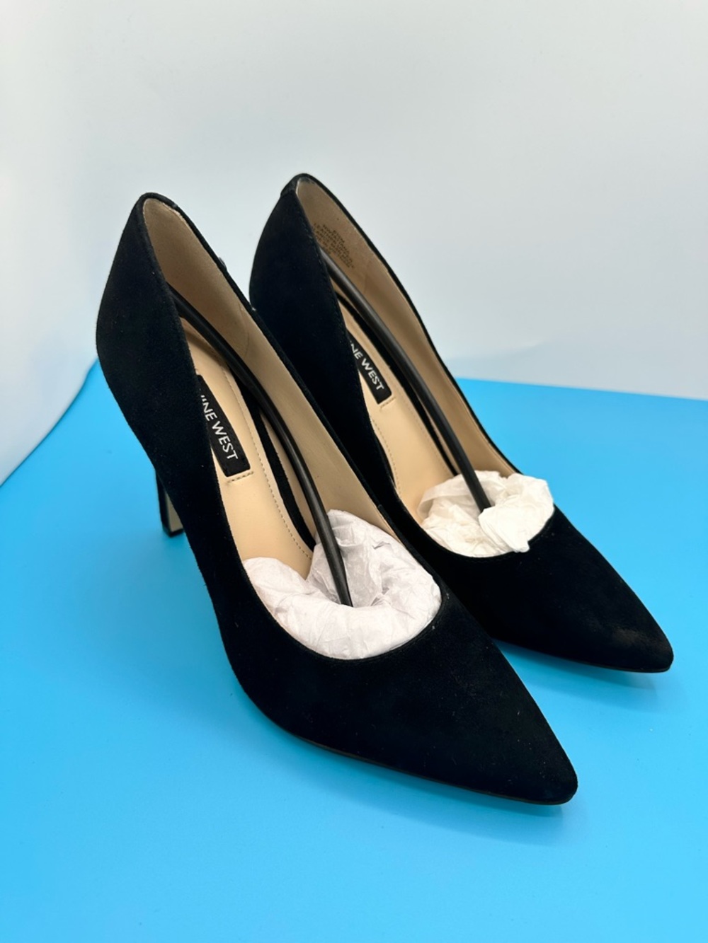 New! Nine West Black Suede Pointed-Toe Heels. Size 6.5 (floor sample)